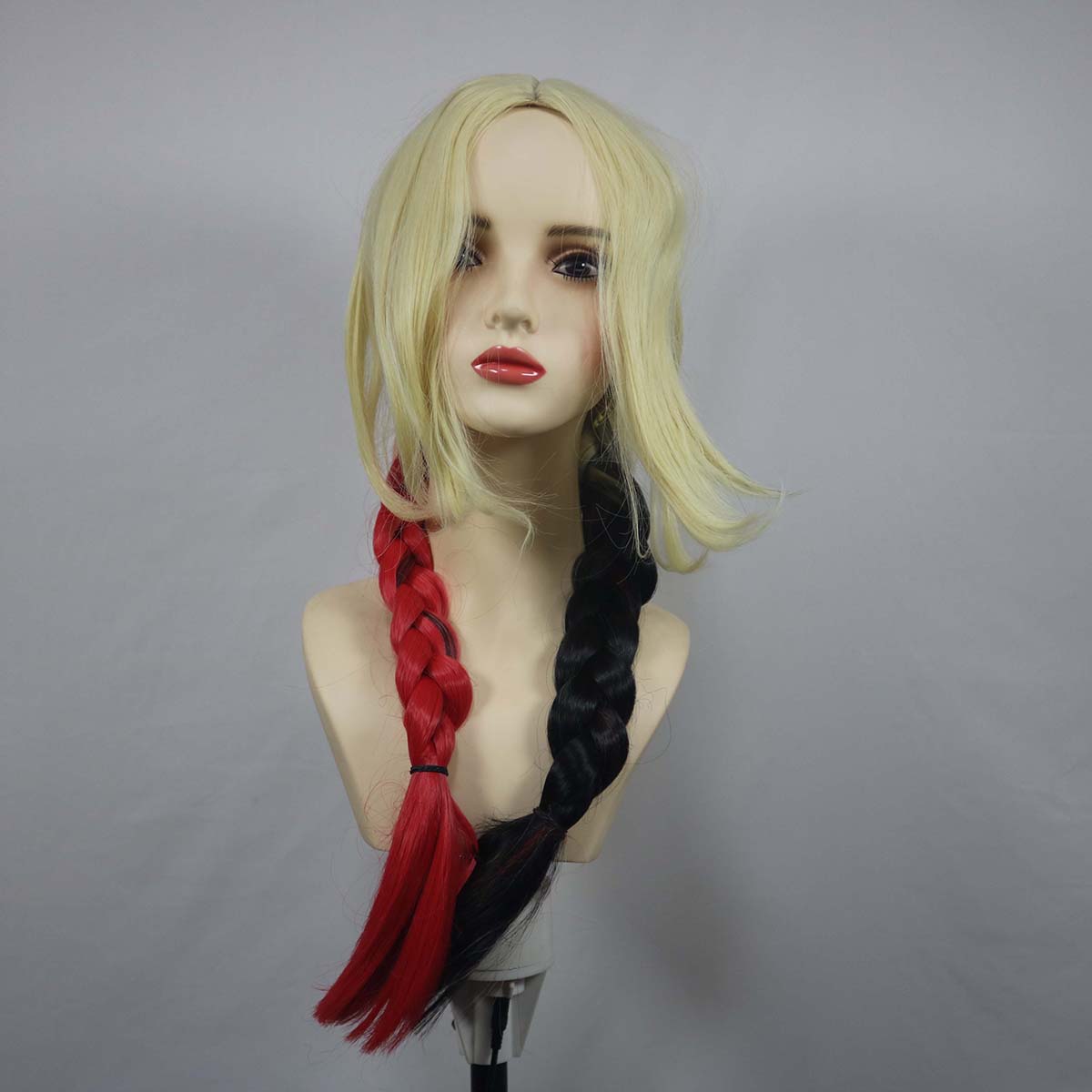 女性用クインコスプレウィッグ ハーレー2 ポニーテールスタイ - Anime Cosplay Red Hair のレビューと価格