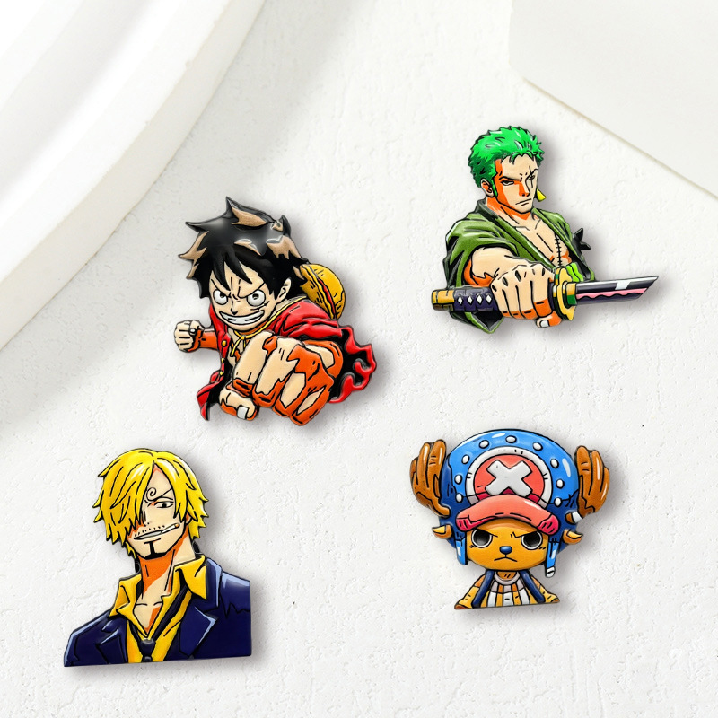 4 個ワンピース漫画キャラクターブローチセット Q バージョ - Cosplay Anime Zoro のレビューと価格